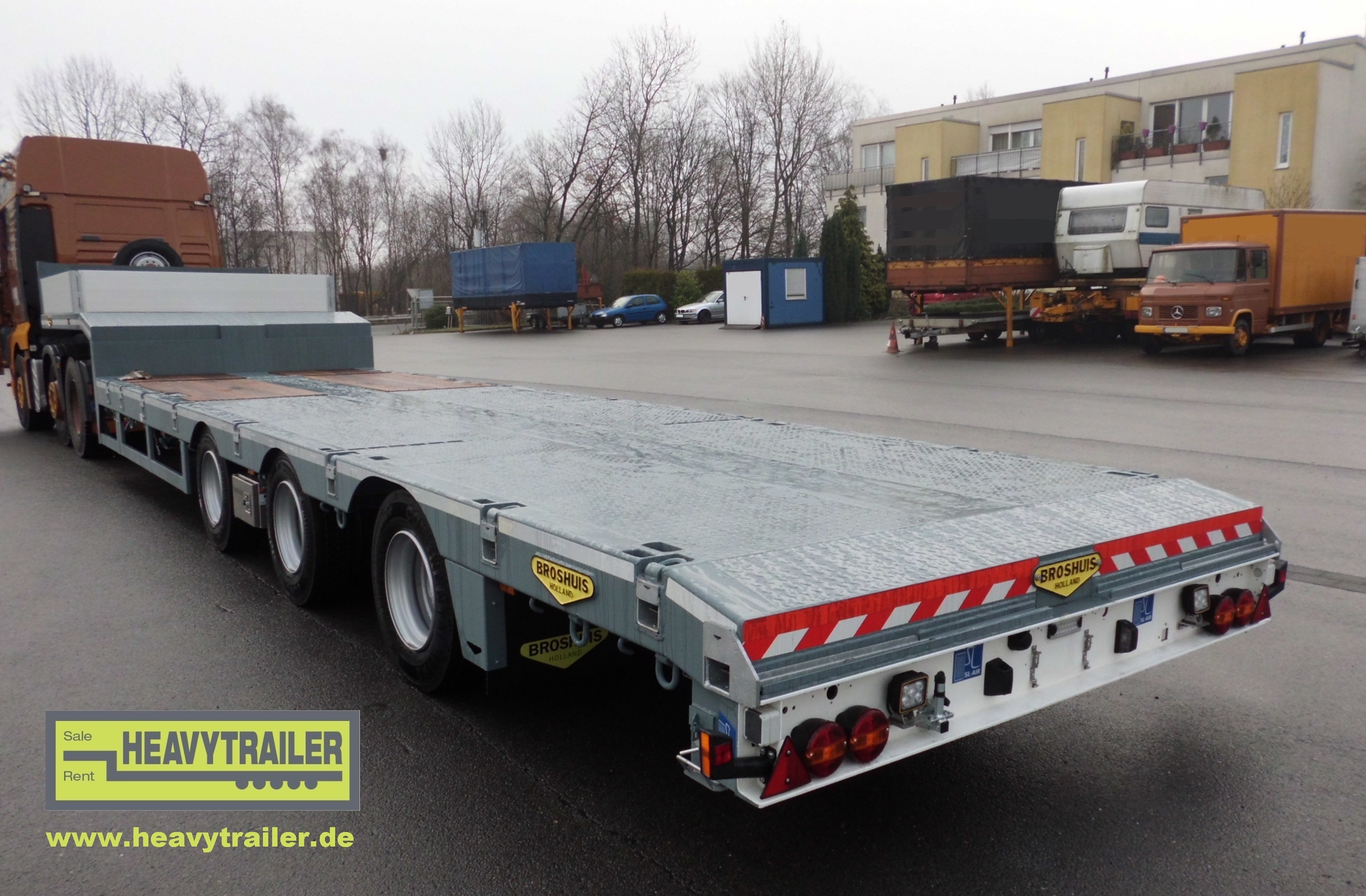 Broshuis 3-axle-low-bed-trailer SL-Air