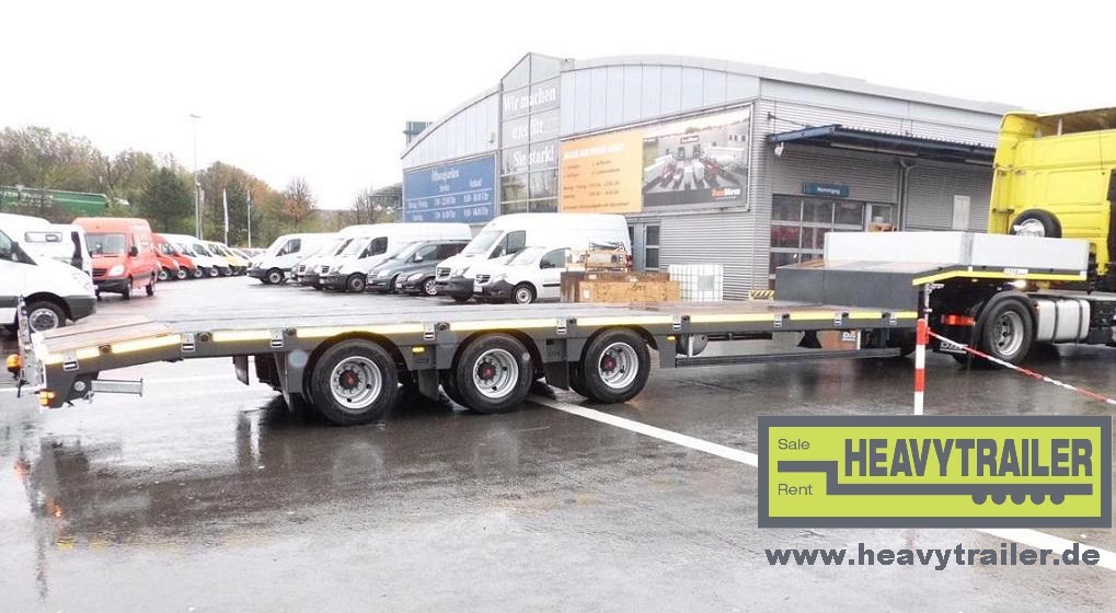 MAX Trailer 3-axle semi trailer (30